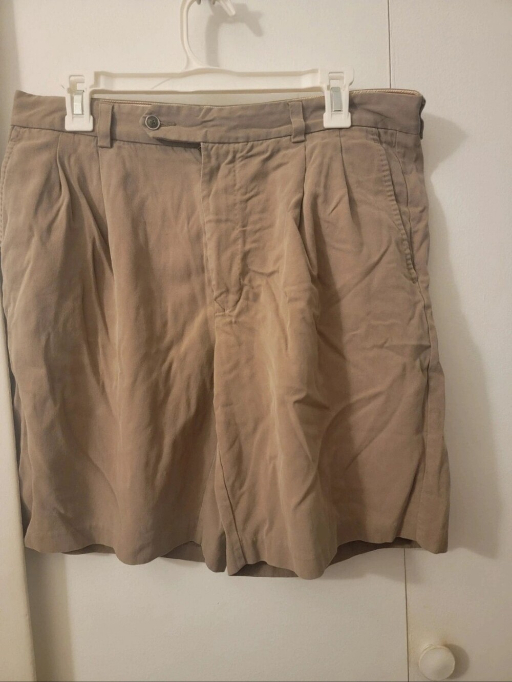 Tommy Bahama Khaki Flat Front Pleated Shorts